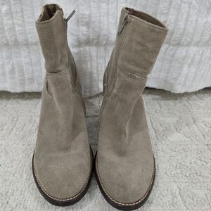 Matisse Tan Ankle Booties Suede Minimalist Design